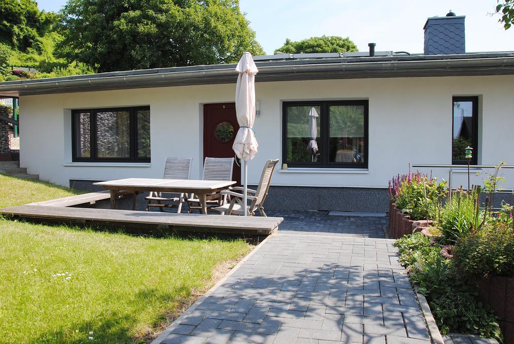 Ferienwohnung Direkt In Sassnitz Szoba fotó